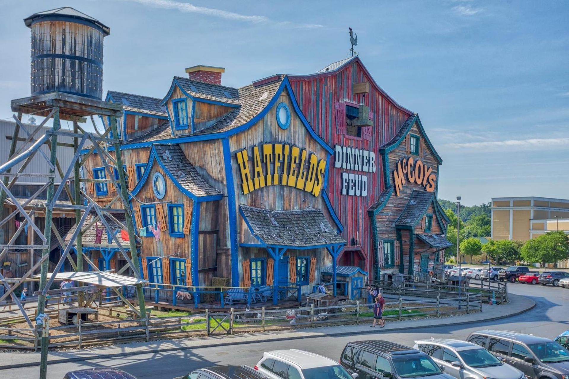 Bear Mountain Hollow-Free Dollywood Ticket- Cozy Cabin With A Hot Tub, Arcade & Deck Close To Town Pigeon Forge Kültér fotó
